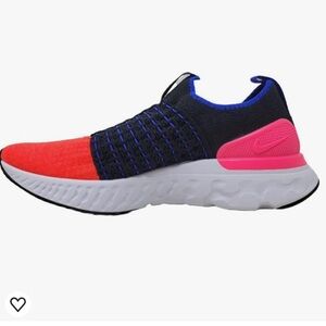 NIKE React Phantom Run Shoe